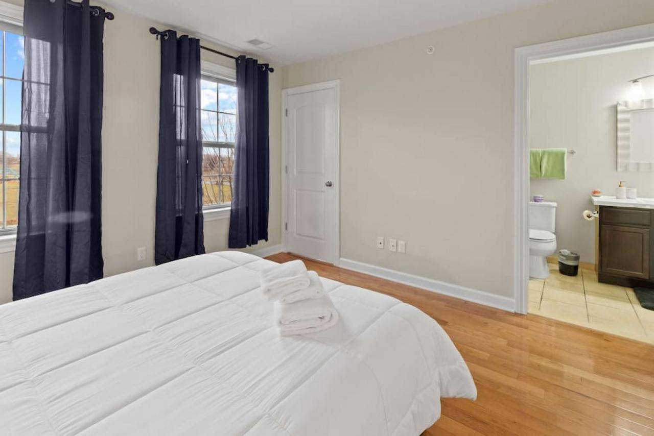 Stylish And Comfortable 1-Br In The Heart Of Detroit Exterior photo